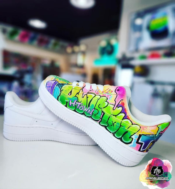 airbrush custom spray paint  Airbrush Custom H-Town Shoes shirts hats shoes outfit  graffiti 90s 80s design t-shirts  AirbrushBrothers shoes